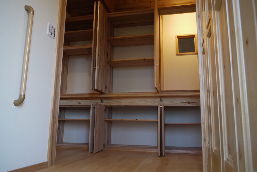 女性建築士のティータイムコラム｜見せる収納”じゃなく、“見せない収納”