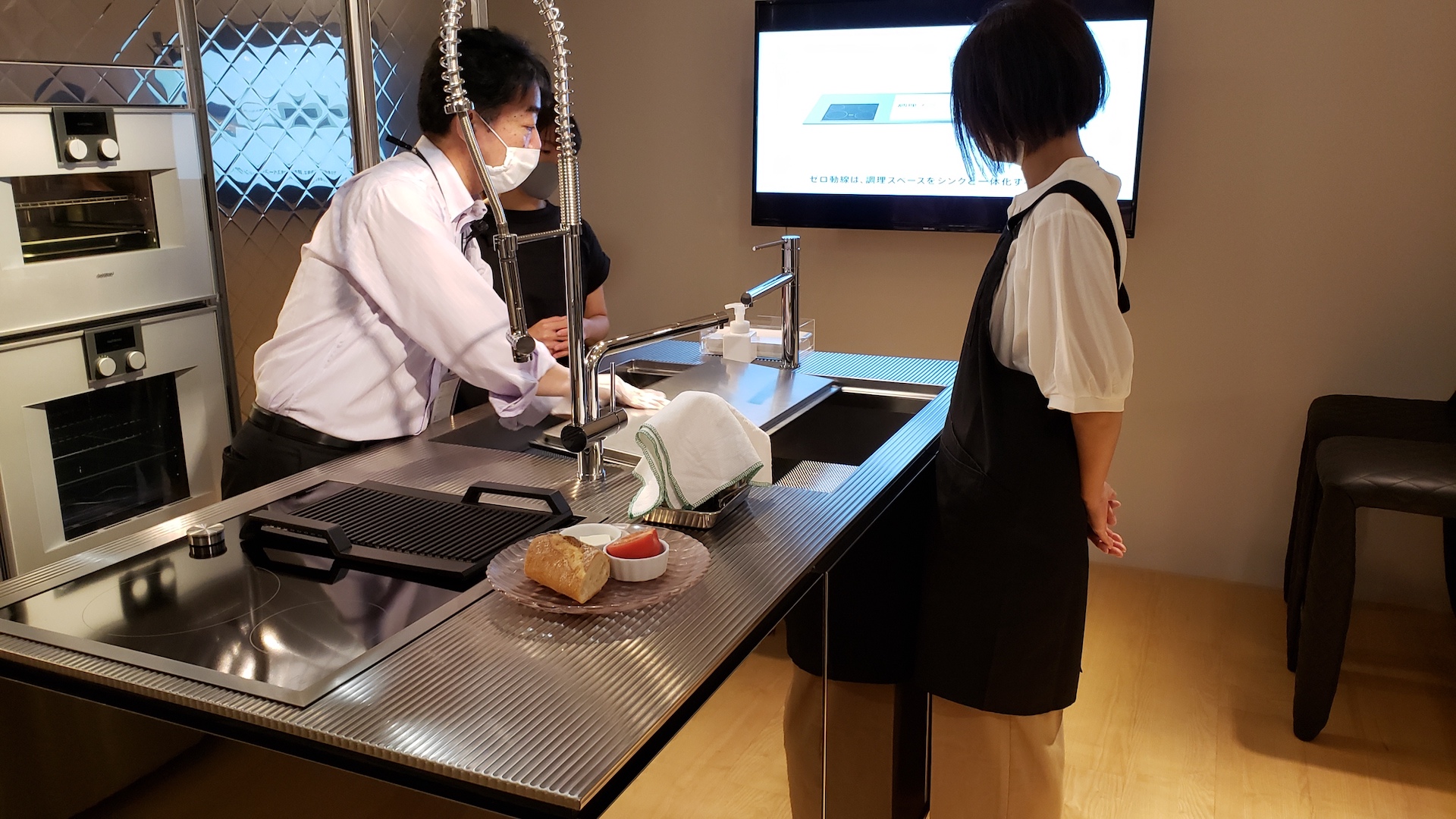 TOYO Kitchen『ゼロ動線キッチン』をショールームで体験してきました♪①
